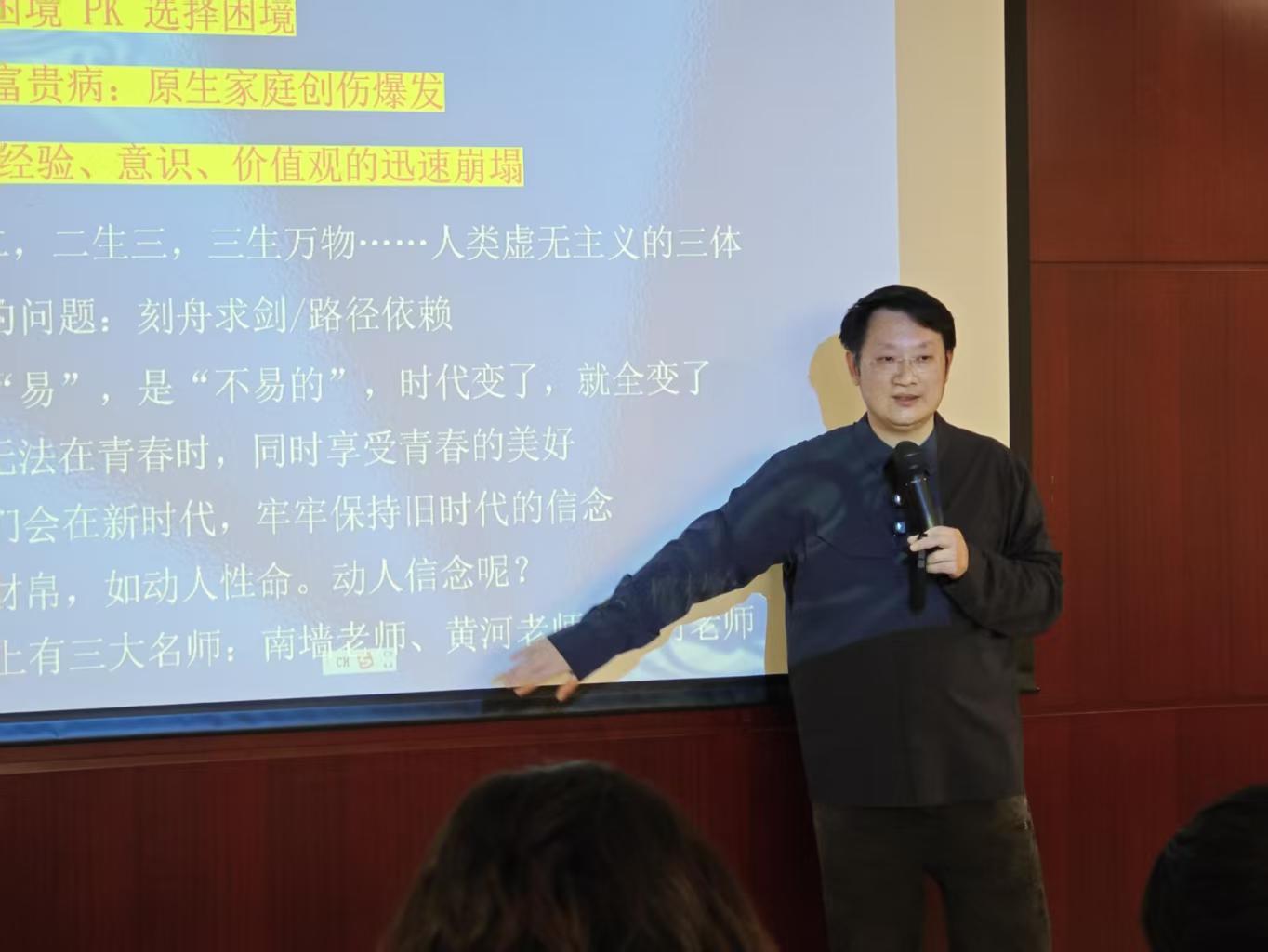 北京花径教育咨询有限公司 北京花径教育咨询有限公司